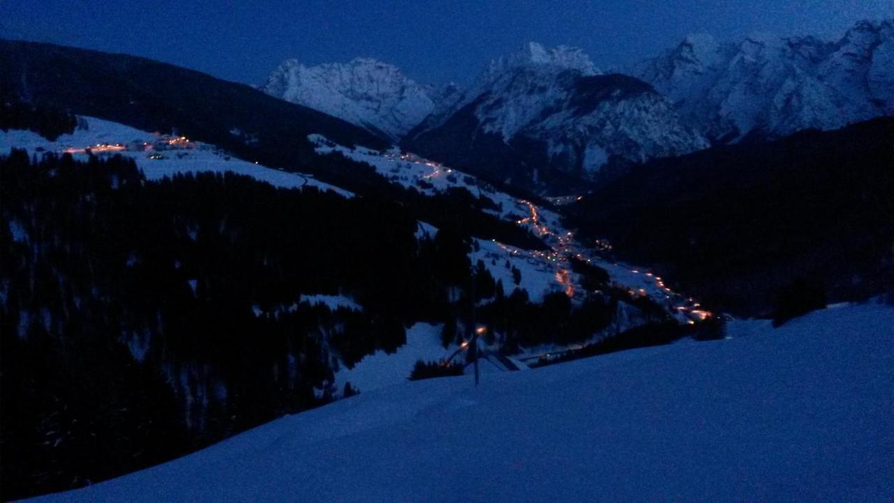 Al Sole B&B Valcomelico Santo Stefano Di Cadore Bagian luar foto