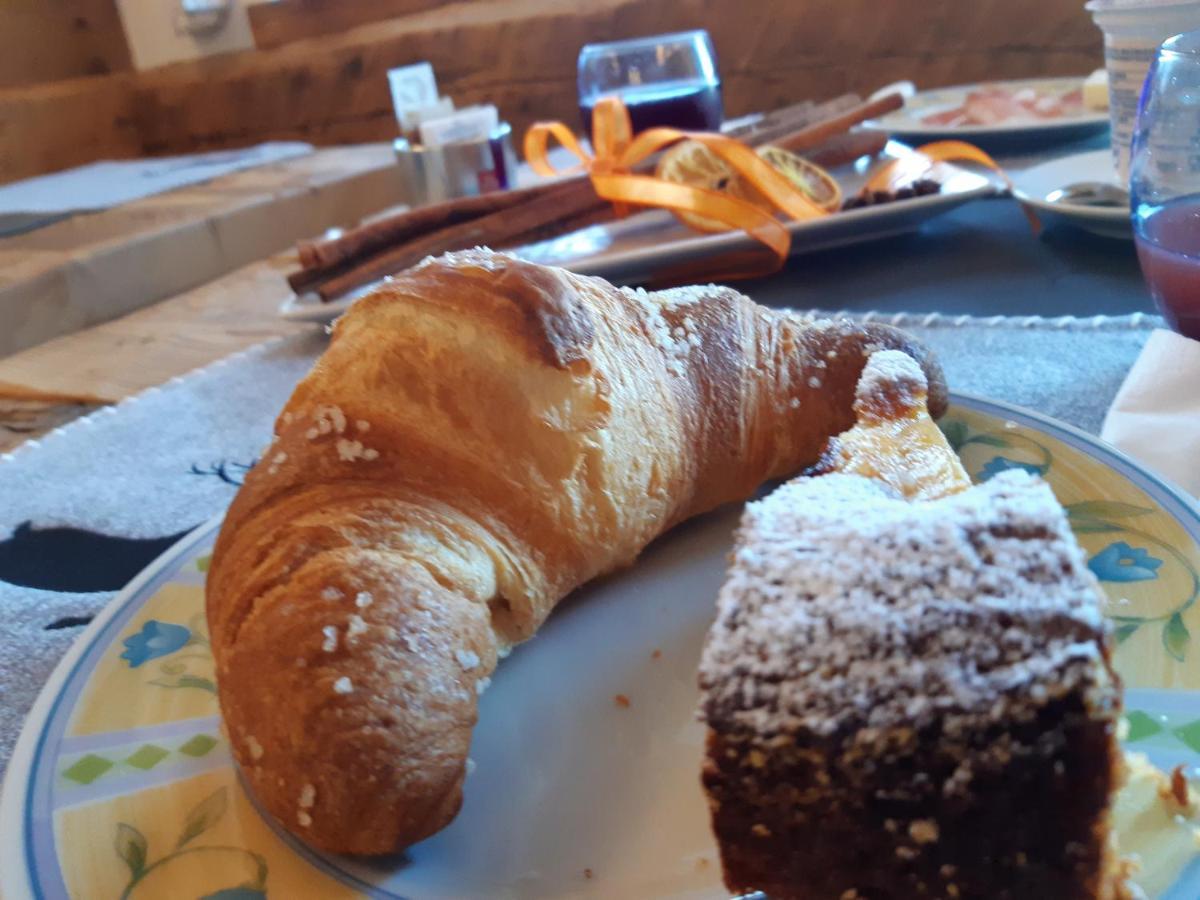 Al Sole B&B Valcomelico Santo Stefano Di Cadore Bagian luar foto